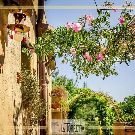 Bed & Breakfast La Torretta 3*