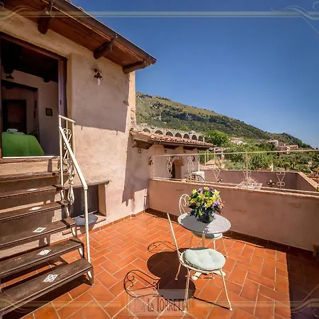 Frühstückspension La Torretta 4*