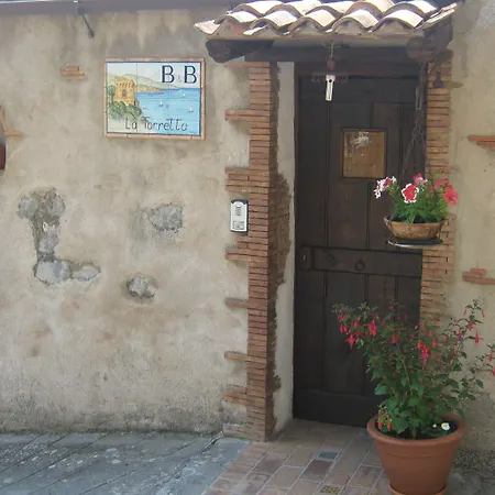 La Torretta Nocleg ze śniadaniem 4*