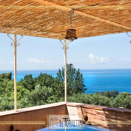 La Torretta Nocleg ze śniadaniem 4*