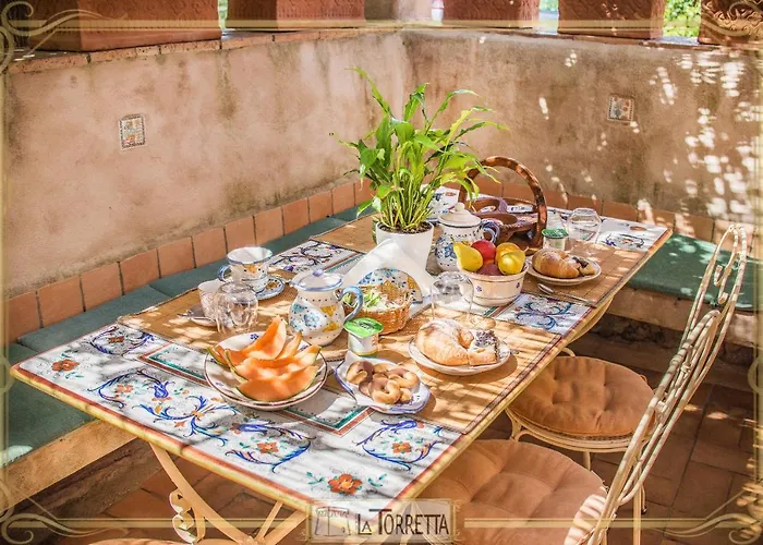 Bed & Breakfast La Torretta 4*