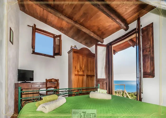 Bed & Breakfast La Torretta 4*